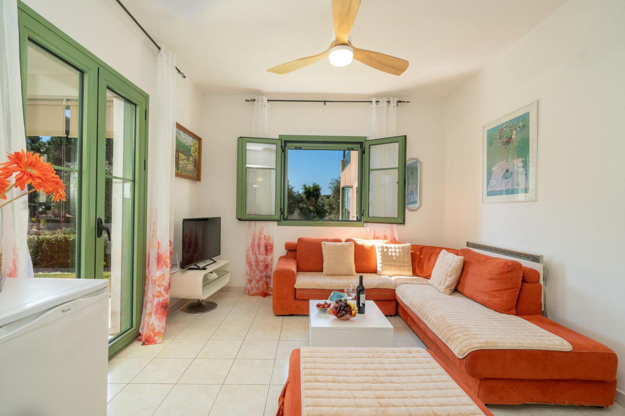 Monambeles Villas Σβορωνάτα Εξωτερικό φωτογραφία